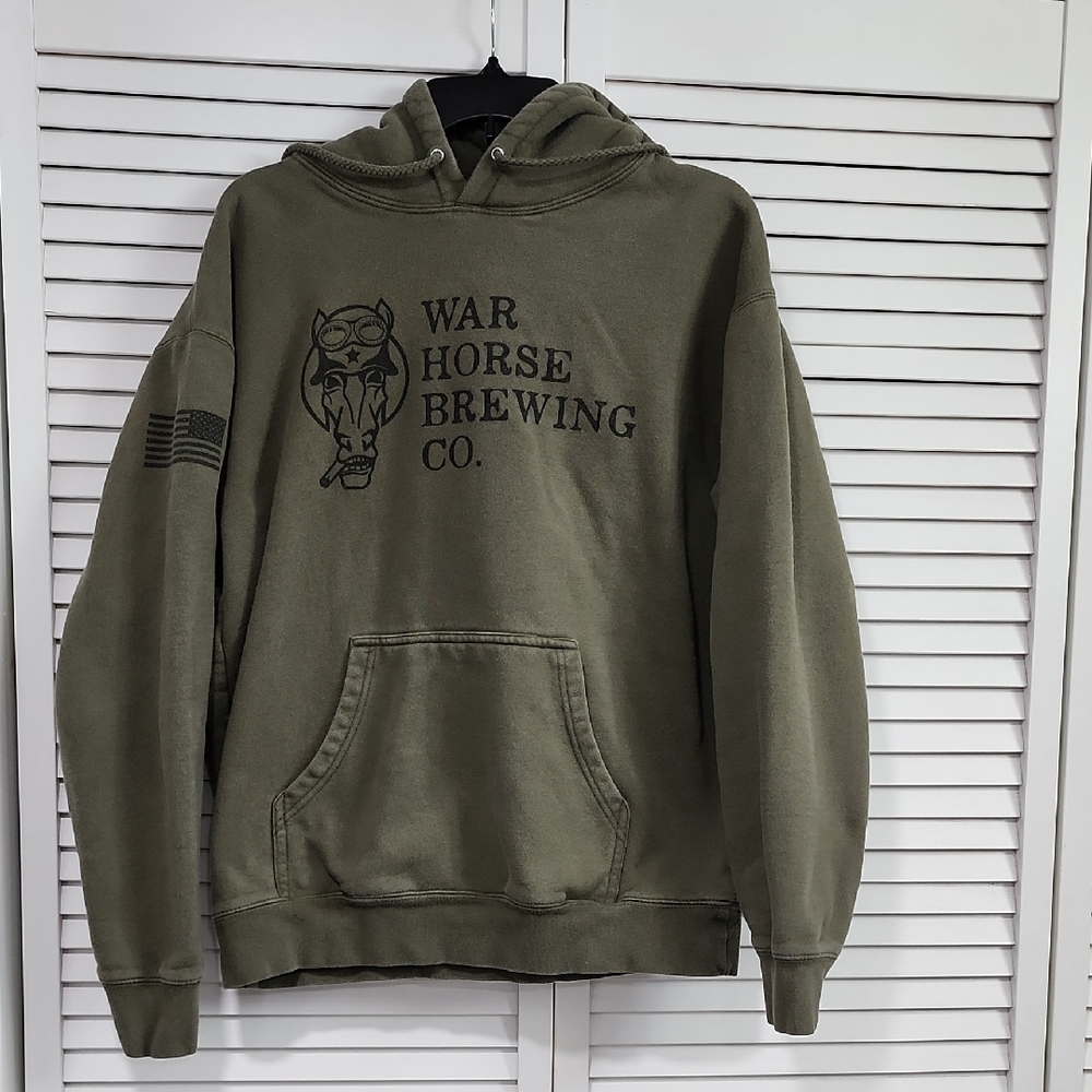 Heavyduty, Men's War Horse Brewing Co. Hoodie Sweatshirt. Green. Large.